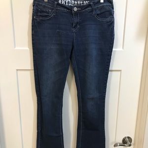 Hyrdaulic Bootcut Curvy Fit Jeans Size 13/14